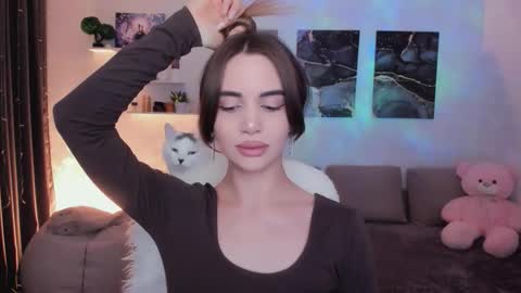 Tessa online show from 12-01-25, 02:16