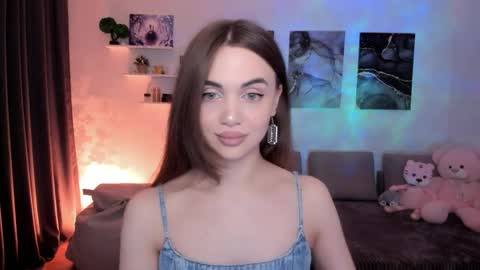 Tessa online show from 04-13-26, 06:08