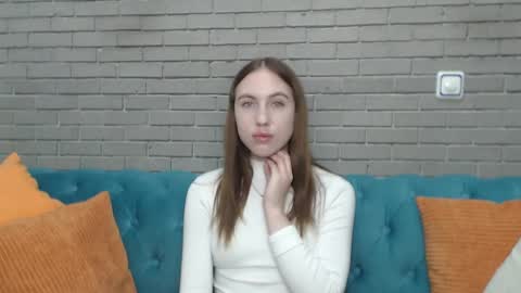 Snapshot of mellingi chatting on 09-18-25, 05:09 mellingi online show from 09-18-25, 05:09