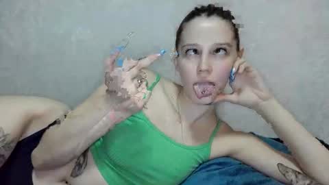 Snapshot of mellisamaxwell chatting on 11-30-25, 04:44 Mellisa online show from 11-30-25, 04:44