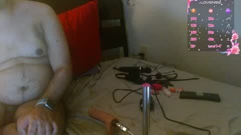 Snapshot of melloslutty chatting on 08-07-26, 10:34 melloslutty online show from 08-07-26, 10:34