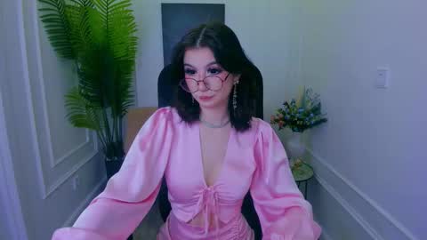 mellsawertyq online show from 11-12-25, 11:32