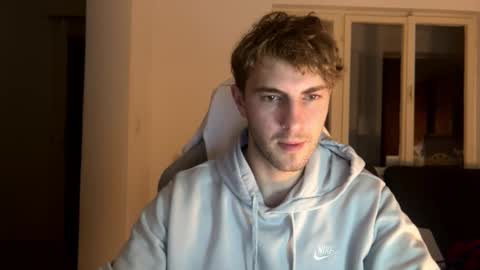 Snapshot of melodicass chatting on 12-02-24, 02:09 Melodicass online show from 12-02-24, 02:09