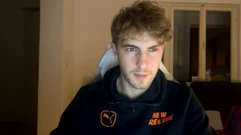 Snapshot of melodicass chatting on 12-04-24, 03:26 Melodicass online show from 12-04-24, 03:26