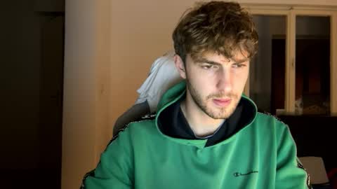 Snapshot of melodicass chatting on 12-10-24, 11:08 Melodicass online show from 12-10-24, 11:08