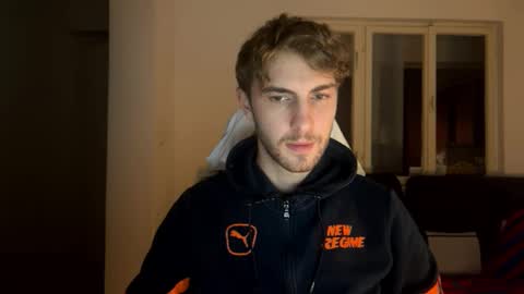 Snapshot of melodicass chatting on 12-12-24, 02:37 Melodicass online show from 12-12-24, 02:37