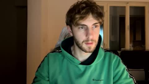 Snapshot of melodicass chatting on 12-21-24, 02:30 Melodicass online show from 12-21-24, 02:30