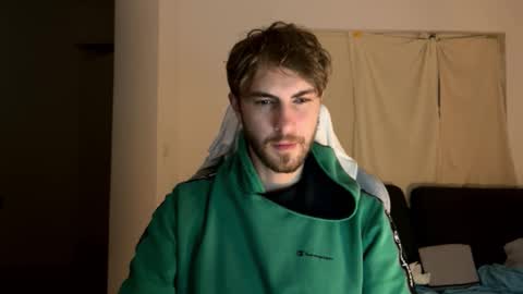 Snapshot of melodicass chatting on 12-23-24, 04:12 Melodicass online show from 12-23-24, 04:12