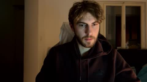 Snapshot of melodicass chatting on 12-27-24, 01:53 Melodicass online show from 12-27-24, 01:53