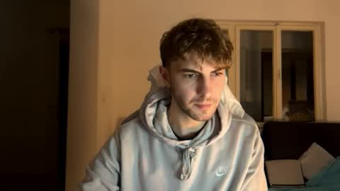 Snapshot of melodicass chatting on 01-05-25, 09:14 Melodicass online show from 01-05-25, 09:14