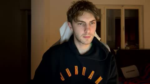 Snapshot of melodicass chatting on 02-06-25, 01:38 Melodicass online show from 02-06-25, 01:38