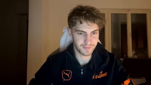 Snapshot of melodicass chatting on 02-09-25, 11:15 Melodicass online show from 02-09-25, 11:15