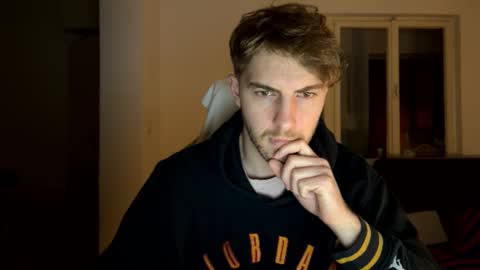 Snapshot of melodicass chatting on 02-12-25, 10:15 Melodicass online show from 02-12-25, 10:15