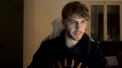 Snapshot of melodicass chatting on 02-13-25, 11:26 Melodicass online show from 02-13-25, 11:26