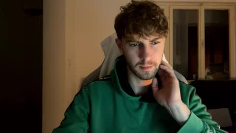 Snapshot of melodicass chatting on 02-15-25, 01:21 Melodicass online show from 02-15-25, 01:21