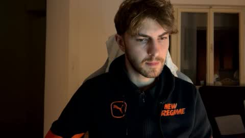 Snapshot of melodicass chatting on 02-19-25, 10:53 Melodicass online show from 02-19-25, 10:53