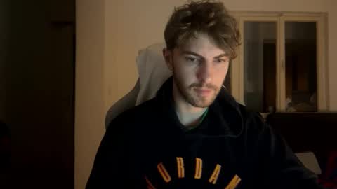 Snapshot of melodicass chatting on 02-21-25, 01:00 Melodicass online show from 02-21-25, 01:00