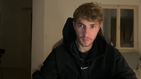 Snapshot of melodicass chatting on 10-21-25, 12:55 Melodicass online show from 10-21-25, 12:55