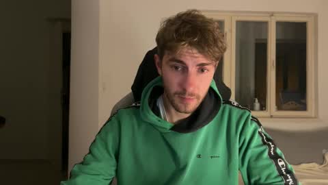 Snapshot of melodicass chatting on 10-21-25, 11:27 Melodicass online show from 10-21-25, 11:27