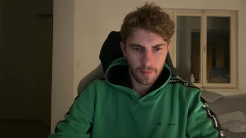 Snapshot of melodicass chatting on 10-25-25, 11:54 Melodicass online show from 10-25-25, 11:54