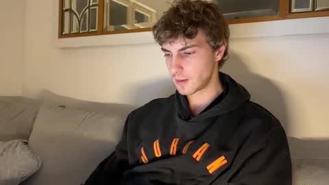 Melodicass online show from 02-04-26, 08:47