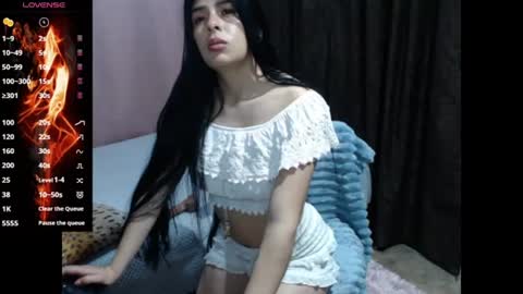 Snapshot of melodie20 chatting on 07-06-26, 04:20 Melodie online show from 07-06-26, 04:20