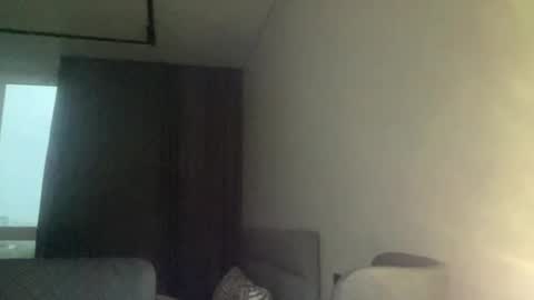 Snapshot of melodie_sweet chatting on 10-17-25, 03:14 Melodie online show from 10-17-25, 03:14