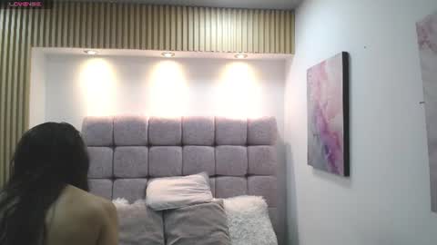 Snapshot of melodiroux_ chatting on 07-16-26, 12:55 Melodi online show from 07-16-26, 12:55