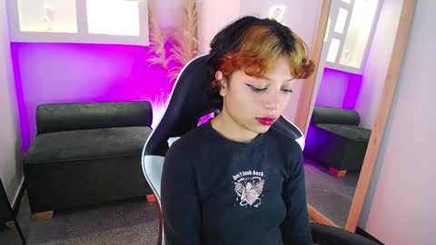 melody701583as online show from 04-01-26, 12:39