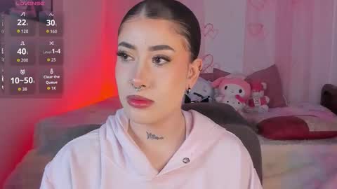 Snapshot of melody_014 chatting on 02-19-26, 10:28 MELODY online show from 02-19-26, 10:28