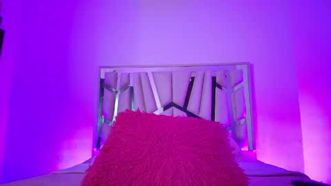    online show from 04-09-26, 06:57