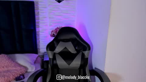 Snapshot of melody_black_ chatting on 09-25-25, 09:29 Melody online show from 09-25-25, 09:29