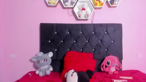 melody_dayana online show from 11-12-25, 05:08