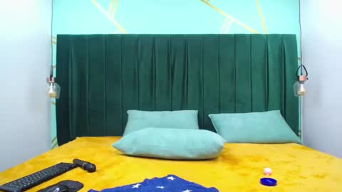 Snapshot of melody_kener chatting on 02-21-25, 05:56 melody_kener online show from 02-21-25, 05:56