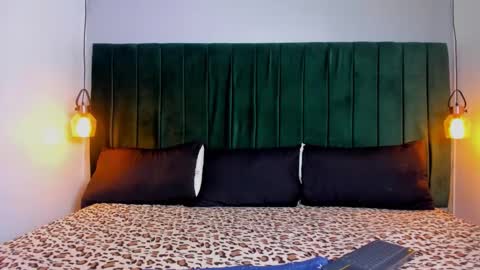 Snapshot of melody_kener chatting on 11-05-25, 09:04 melody_kener online show from 11-05-25, 09:04