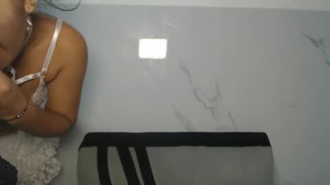 Snapshot of melody_phillips2 chatting on 05-10-26, 11:48 melody phillips online show from 05-10-26, 11:48