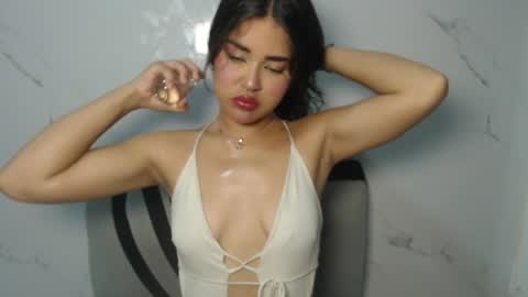 Snapshot of melody_phillips2 chatting on 05-13-26, 08:23 melody phillips online show from 05-13-26, 08:23
