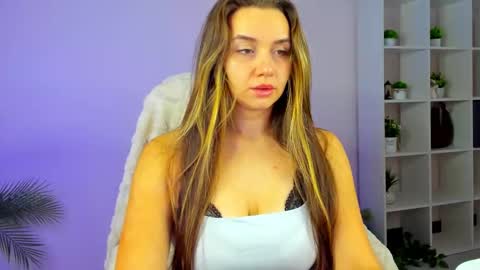 melody_sol online show from 11-26-25, 04:13