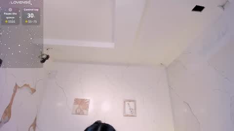 Snapshot of melodysnow chatting on 07-17-26, 08:57 melodysnow online show from 07-17-26, 08:57