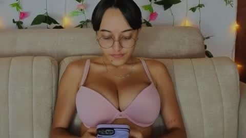 Melody Winx online show from 09-22-25, 11:23