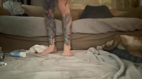 melt13 online show from 02-15-25, 08:33