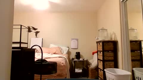 Snapshot of melxiss chatting on 09-21-25, 08:43 melxiss online show from 09-21-25, 08:43