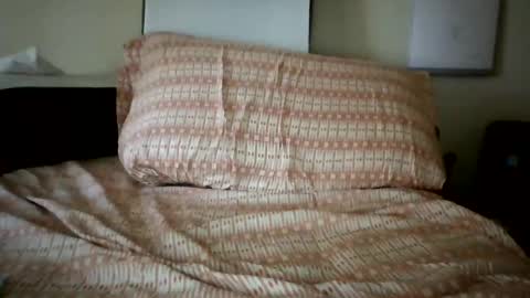 Snapshot of melxiss chatting on 10-02-25, 07:10 melxiss online show from 10-02-25, 07:10