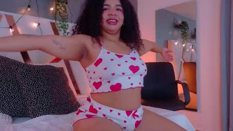  Memphis Williams  online show from 10-04-25, 03:04