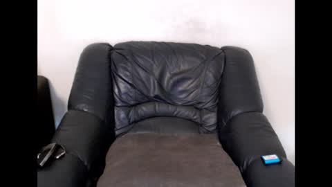 memyself8 online show from 09-19-25, 09:59