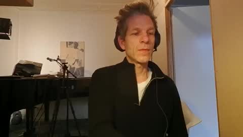 Snapshot of men2024again chatting on 01-23-25, 08:57 Andres online show from 01-23-25, 08:57