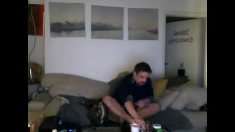 Dennis2Menace online show from 04-12-26, 04:01