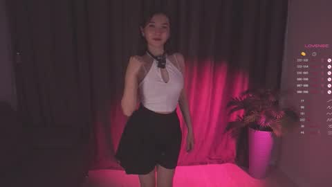 Snapshot of mentallymonika chatting on 02-25-26, 01:54 Mony online show from 02-25-26, 01:54