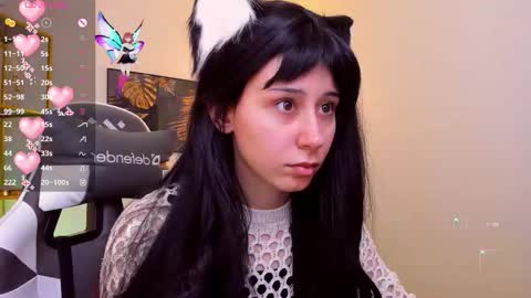 Snapshot of meomeee chatting on 10-17-25, 04:09 Meo online show from 10-17-25, 04:09