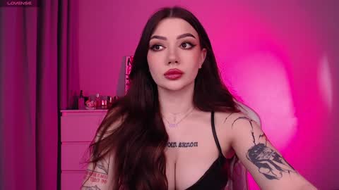 Amy Meow online show from 01-16-25, 06:37
